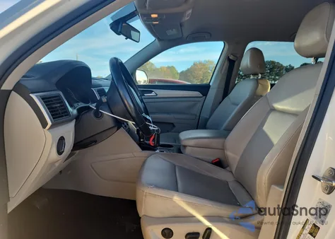 2018 Volkswagen Atlas Se из США, поврежденный, VIN 1V2CR2CA0JC511077